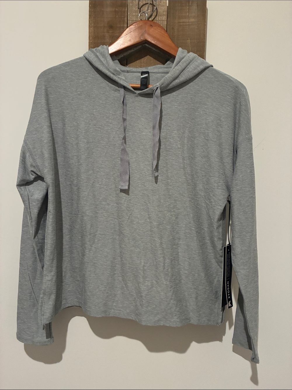 Kyodan Light Gray Hooded Long Sleeve Pullover